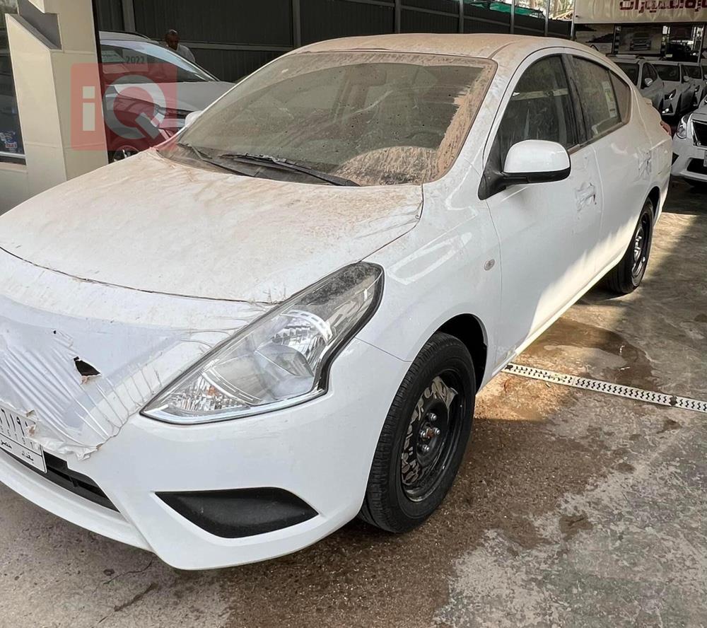 Nissan Sunny